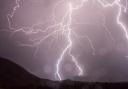 Yellow weather warning for thunderstorms is issued in Warrington ahead of weekend