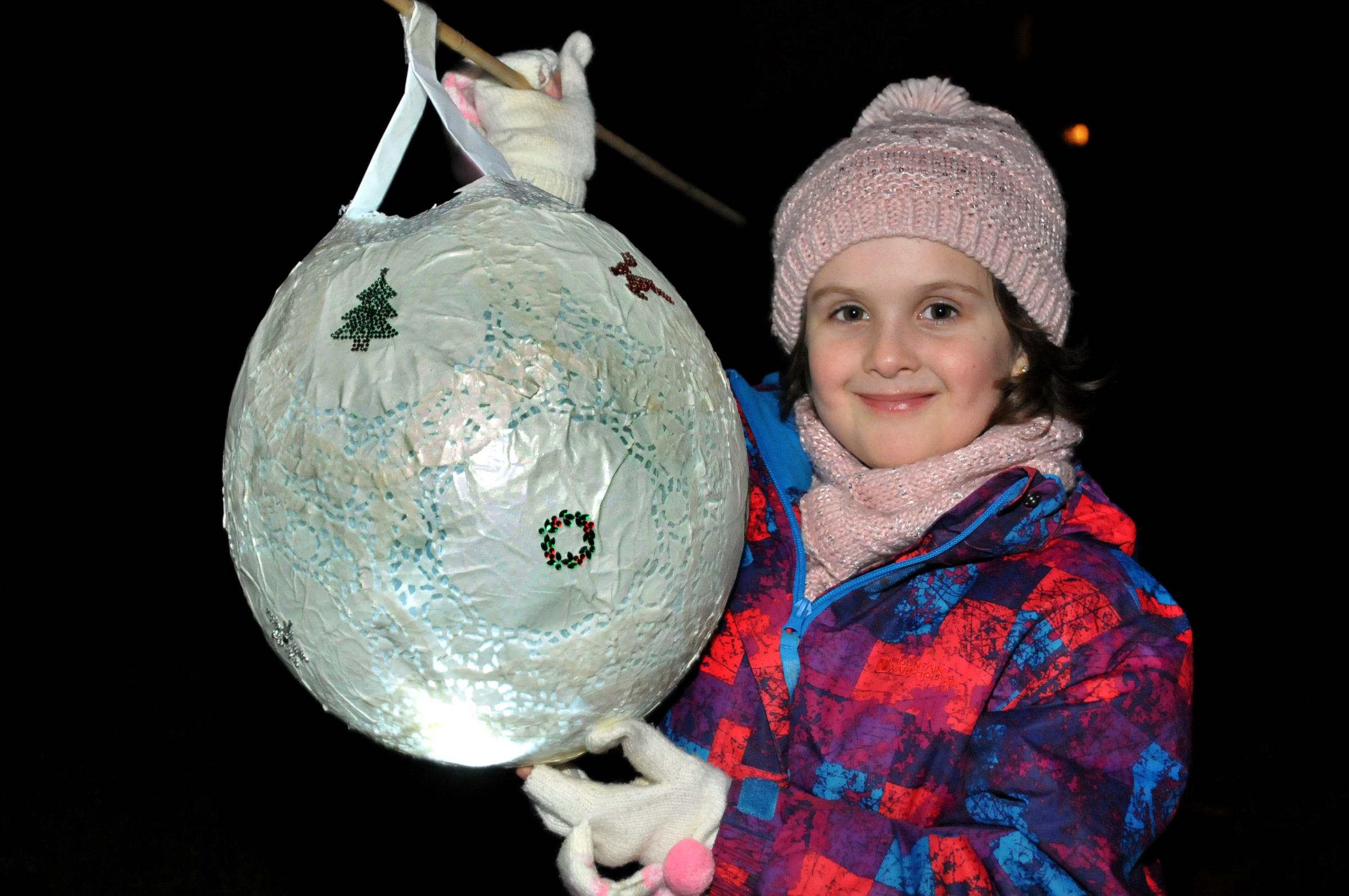 PICTURES: Croft Lantern Parade lights up village - Warrington Guardian