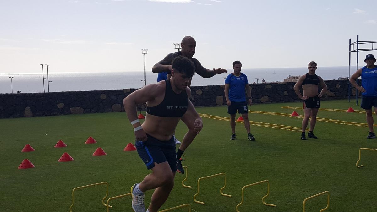 Regular picture updates from Wolves' warm-weather camp in the Canary Islands
