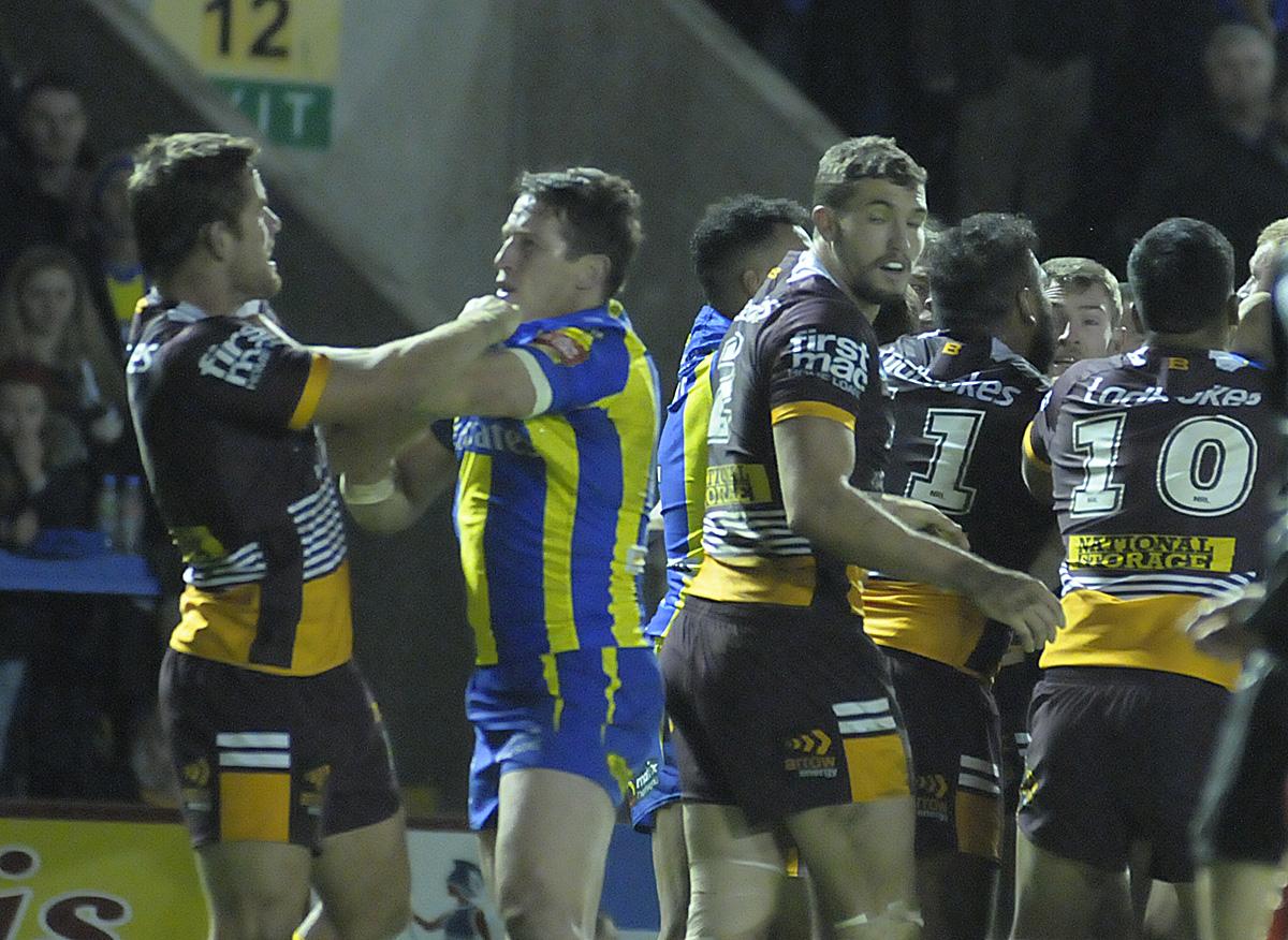 All the action, tries and celebrations as Wolves stun Brisbane Broncos in the World Club Series. Pictures by Mike Boden.