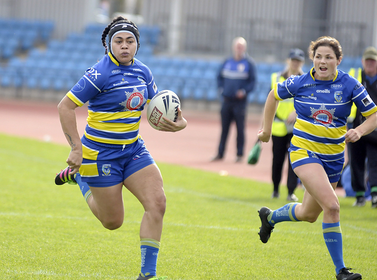 Roxy Murdoch in action for Warrington Wolves Women. Picture by Mike Boden