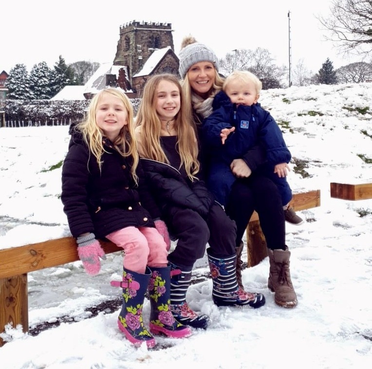 Suzanne with Sienna, Theo and Grace