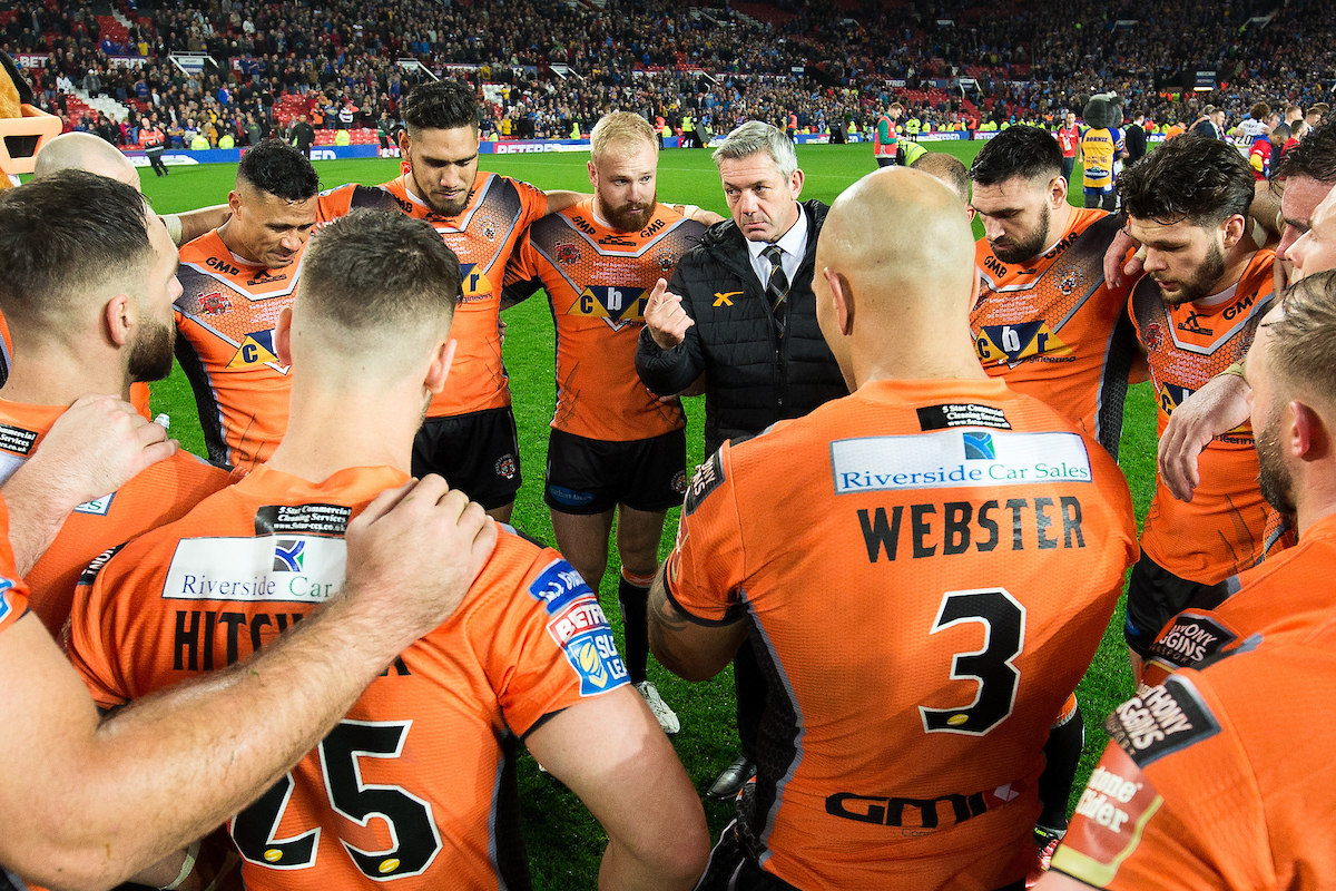 Daryl Powell addresses his Castleford players after their 2017 Grand Final loss to Leeds Rhinos. Picture by SWPix.com