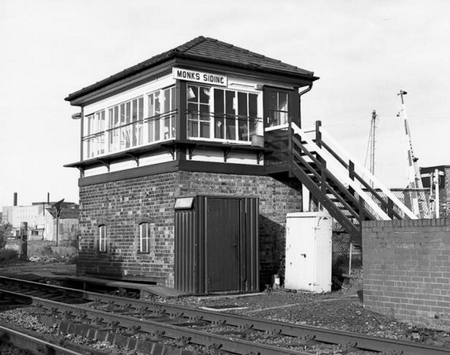 The Grade II-listed Monks Siding Signal Box in Sankey Bridges pictured in 1987