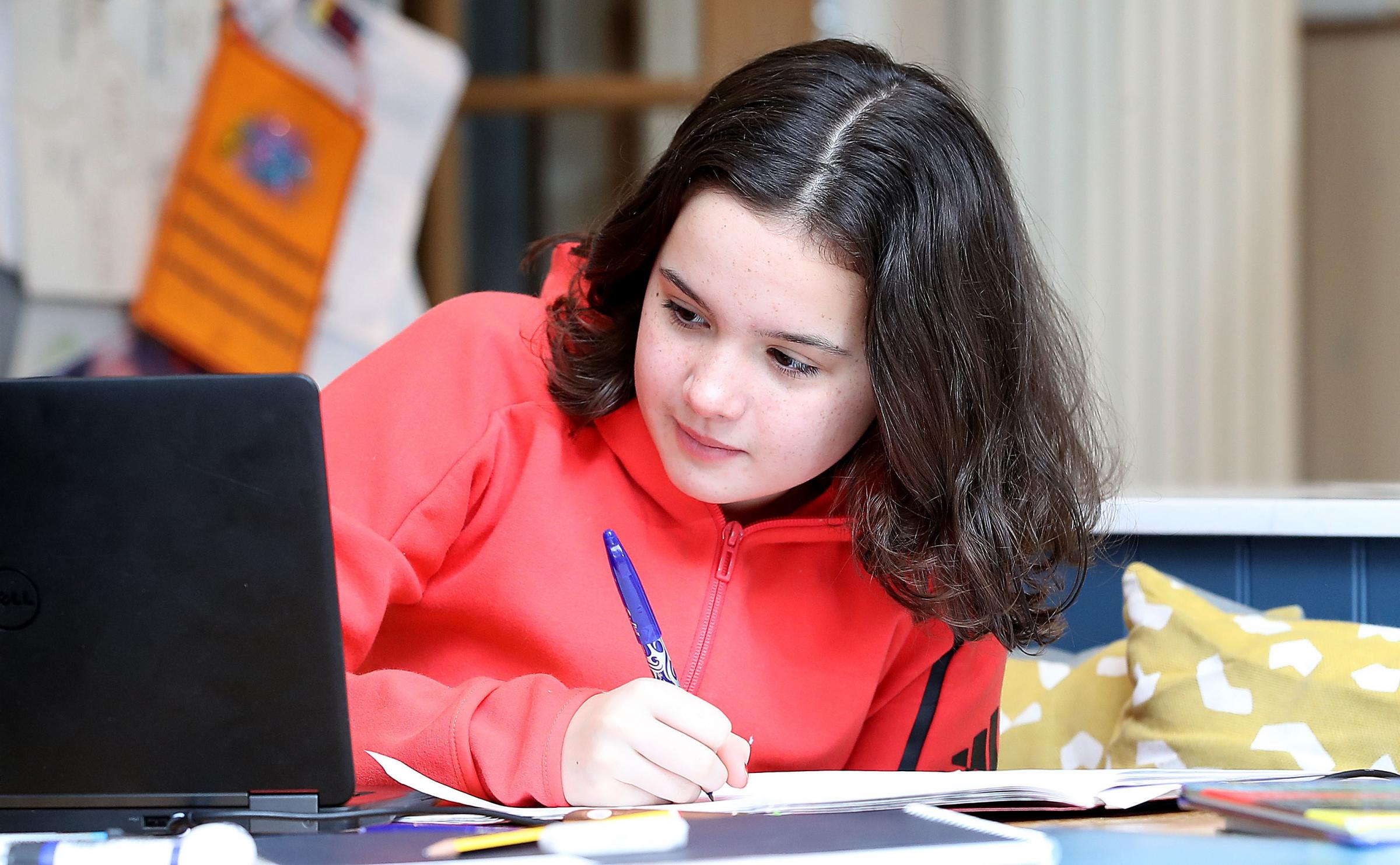 Calls for ‘disruptive’ school self-isolation to end as 1,500 Warrington pupils study at home (Image: Martin Rickett/PA Wire)