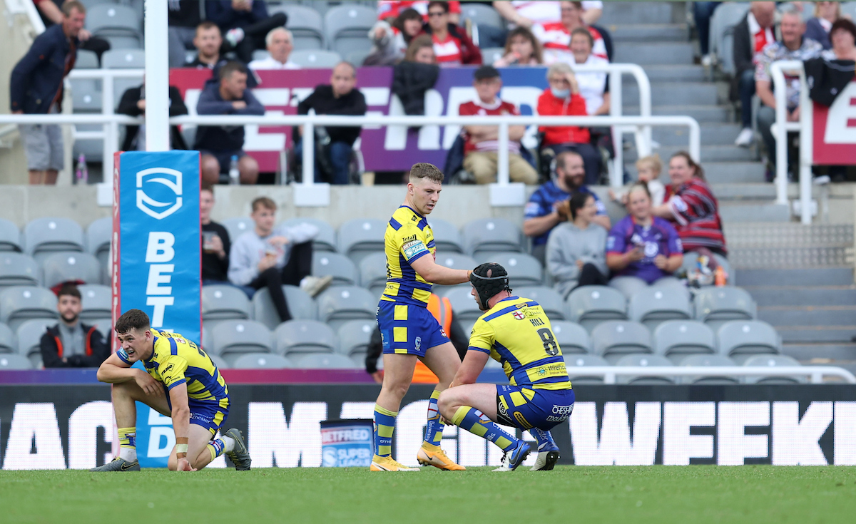 Action from The Wires Magic Weekend win over Wigan Warriors. Pictures by SWPix.com