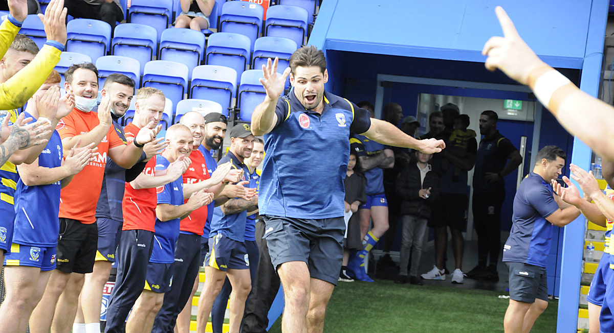 Departing players and coaches bid farewell to The Halliwell Jones Stadium. Pictures by Mike Boden