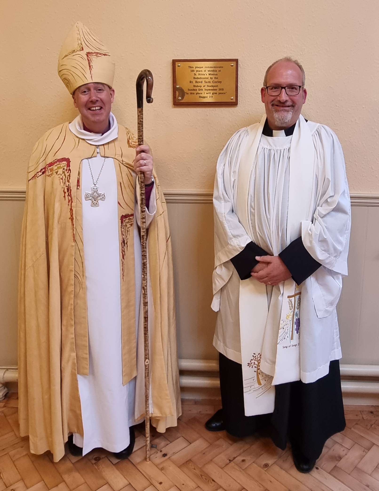 The Bishop with Rev Robert Icke with 120th anniversary plaque