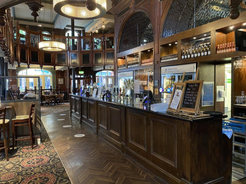 Warrington town centre Wetherspoon pub The Looking Glass has been put up for sale (Image: Rightmove)