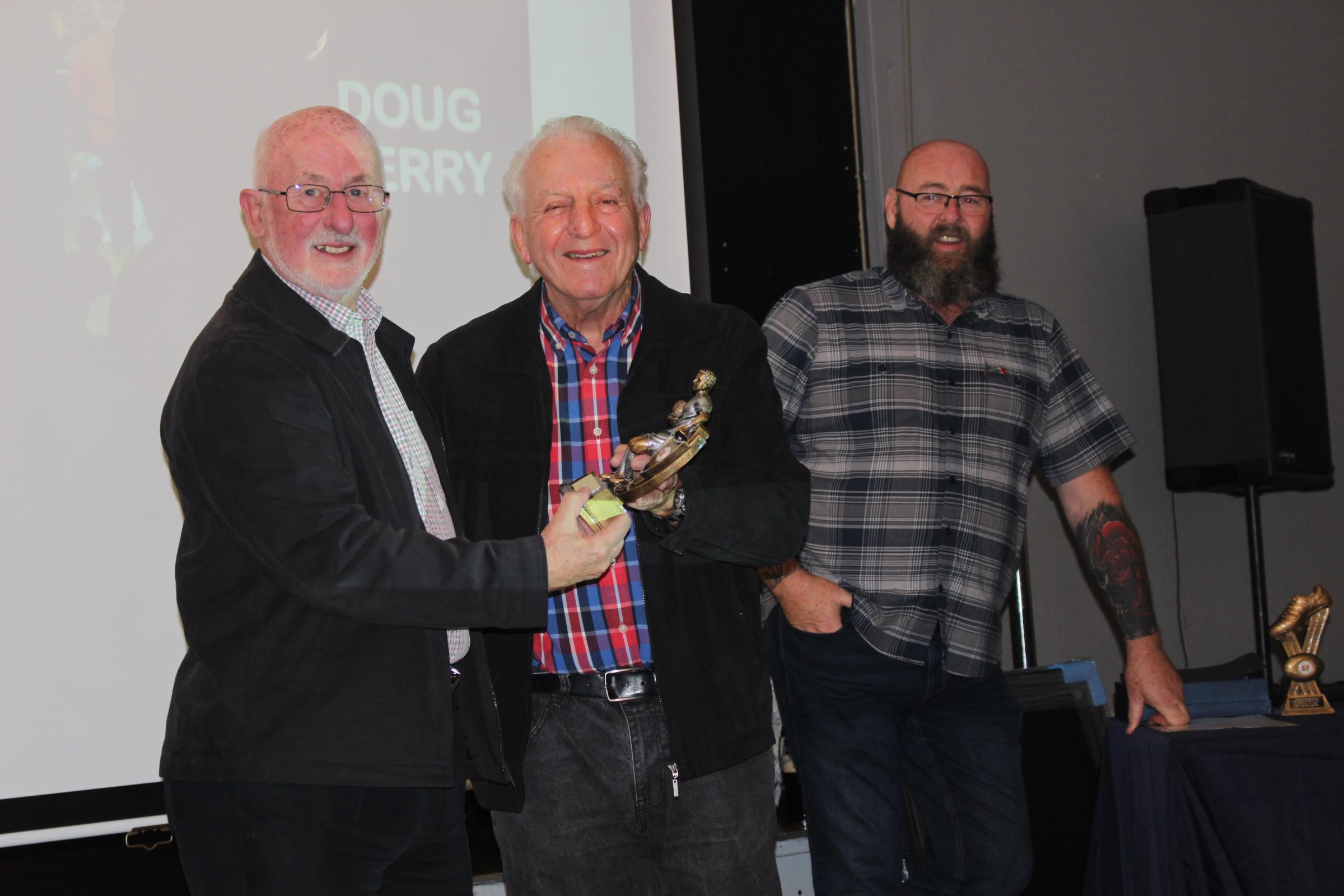 Doug Berry, left, receives the Vice Presidents award from Warren Whalley
