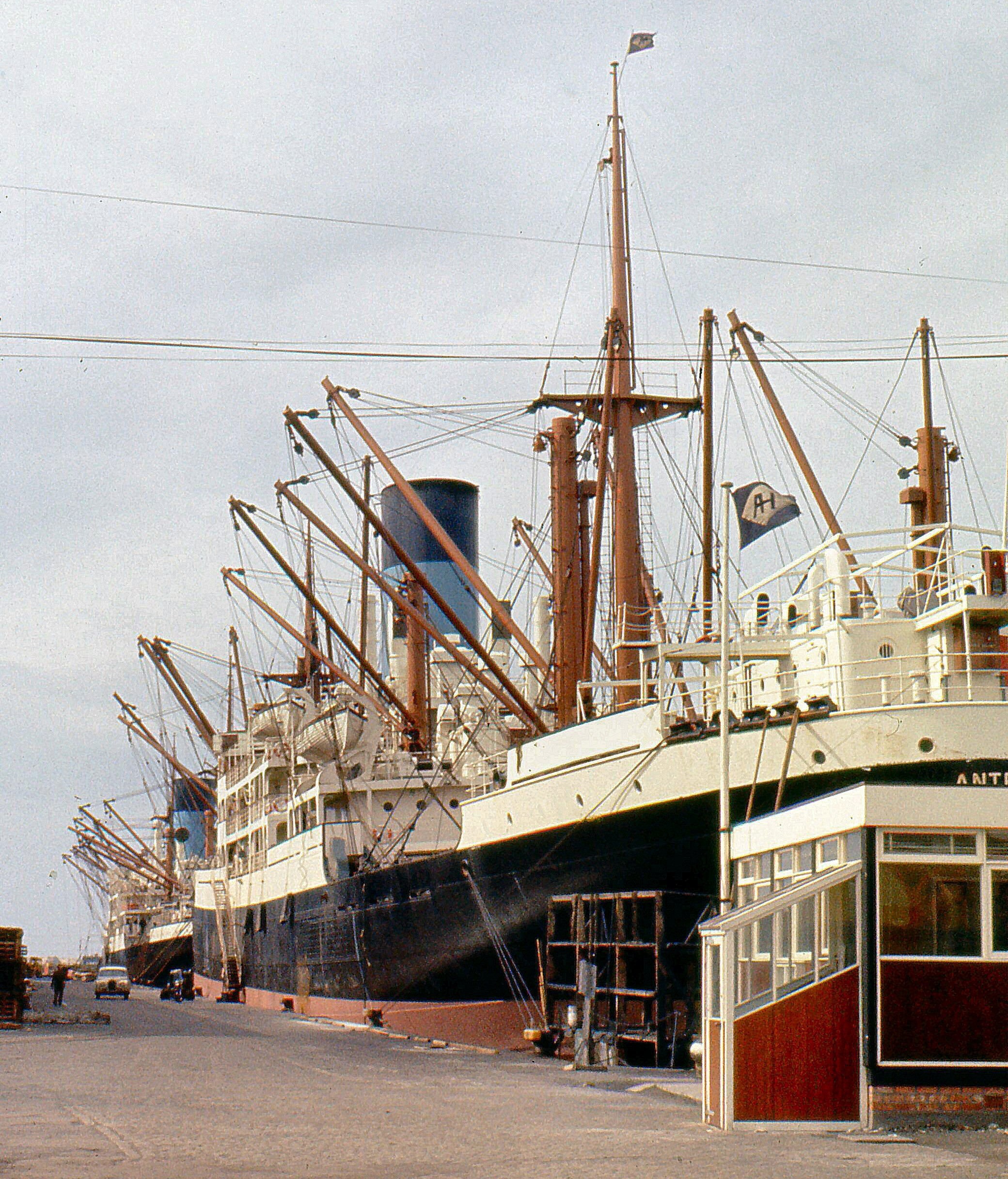 Large ships at Latchford Locks in April 1965 (Image: Eddie Whitham)
