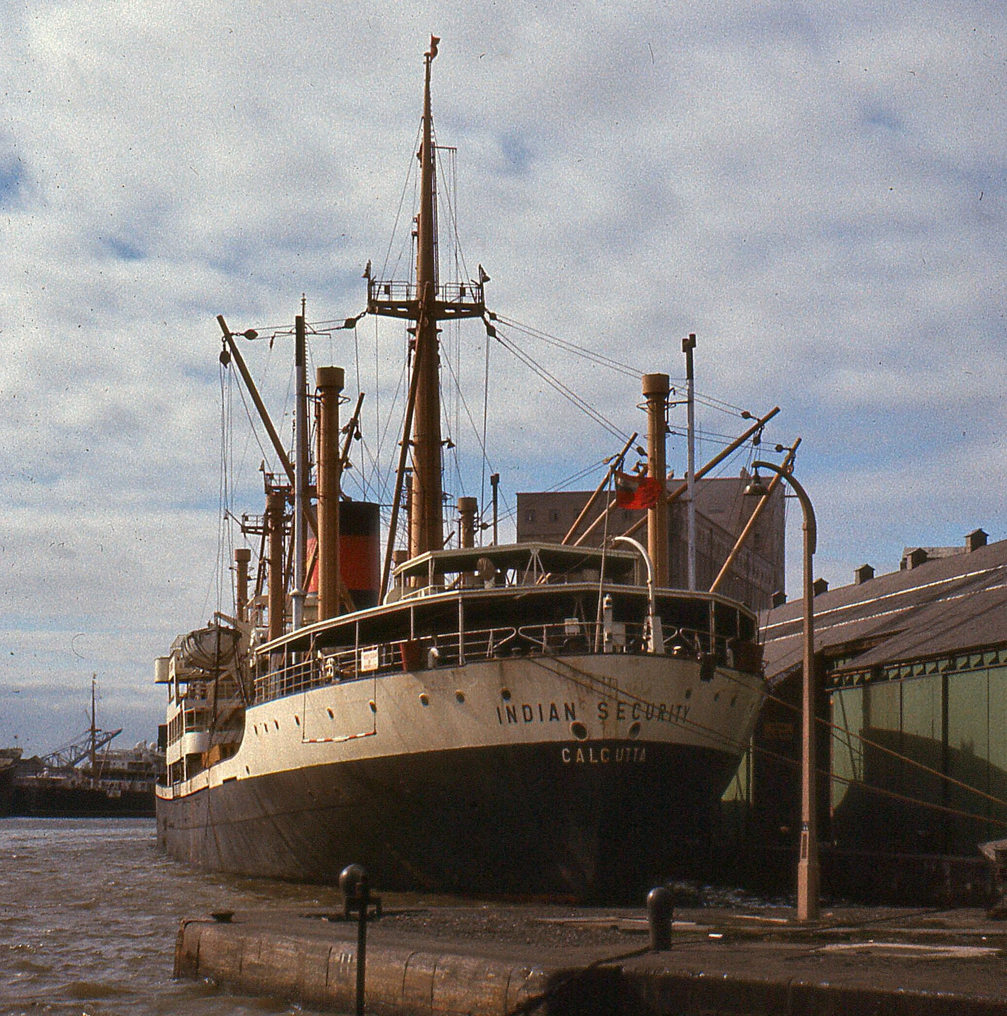 A Calcutta boat moored in Warrington in the sixties (Image: Eddie Whitham)