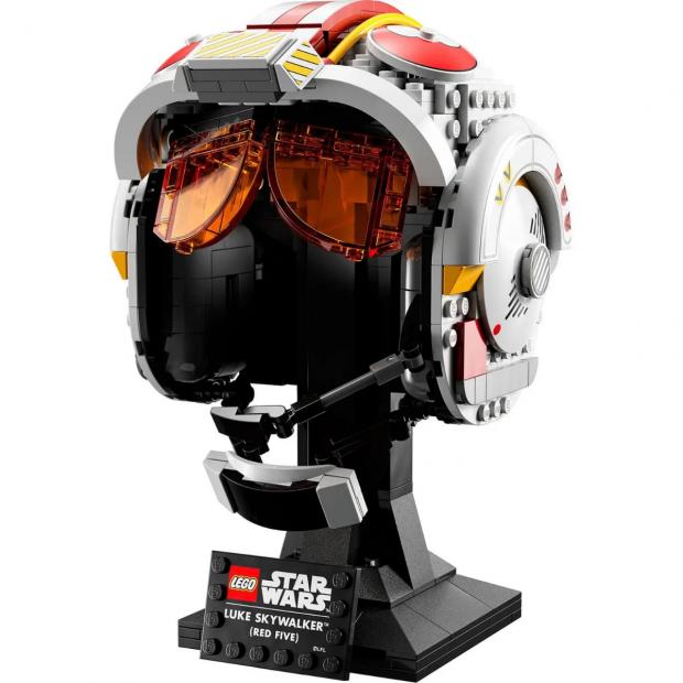 Warrington Guardian: LEGO Star Wars Luke Skywalker Red Five Helmet Set (IWOOT)