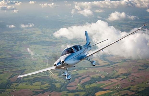 Warrington Guardian: Land Away Double Flying Lesson. Credit: Buyagift