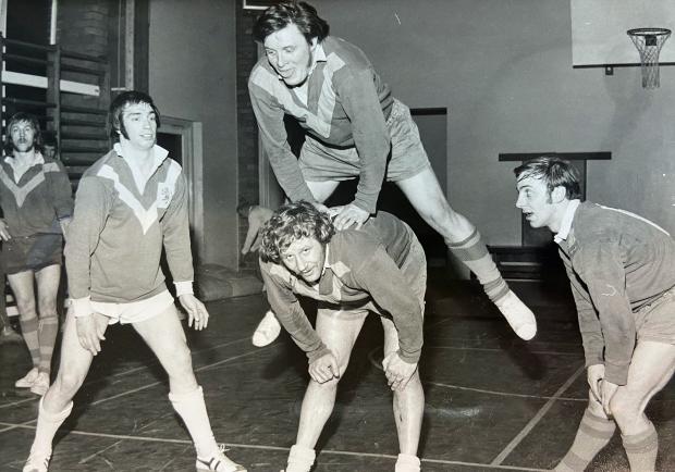 Warrington Guardian: Derek Whitehead, Wilf Briggs, Bobby Wanbon and Parry Gordon at a Warrington Wolves 1974 Challenge Cup Final training session