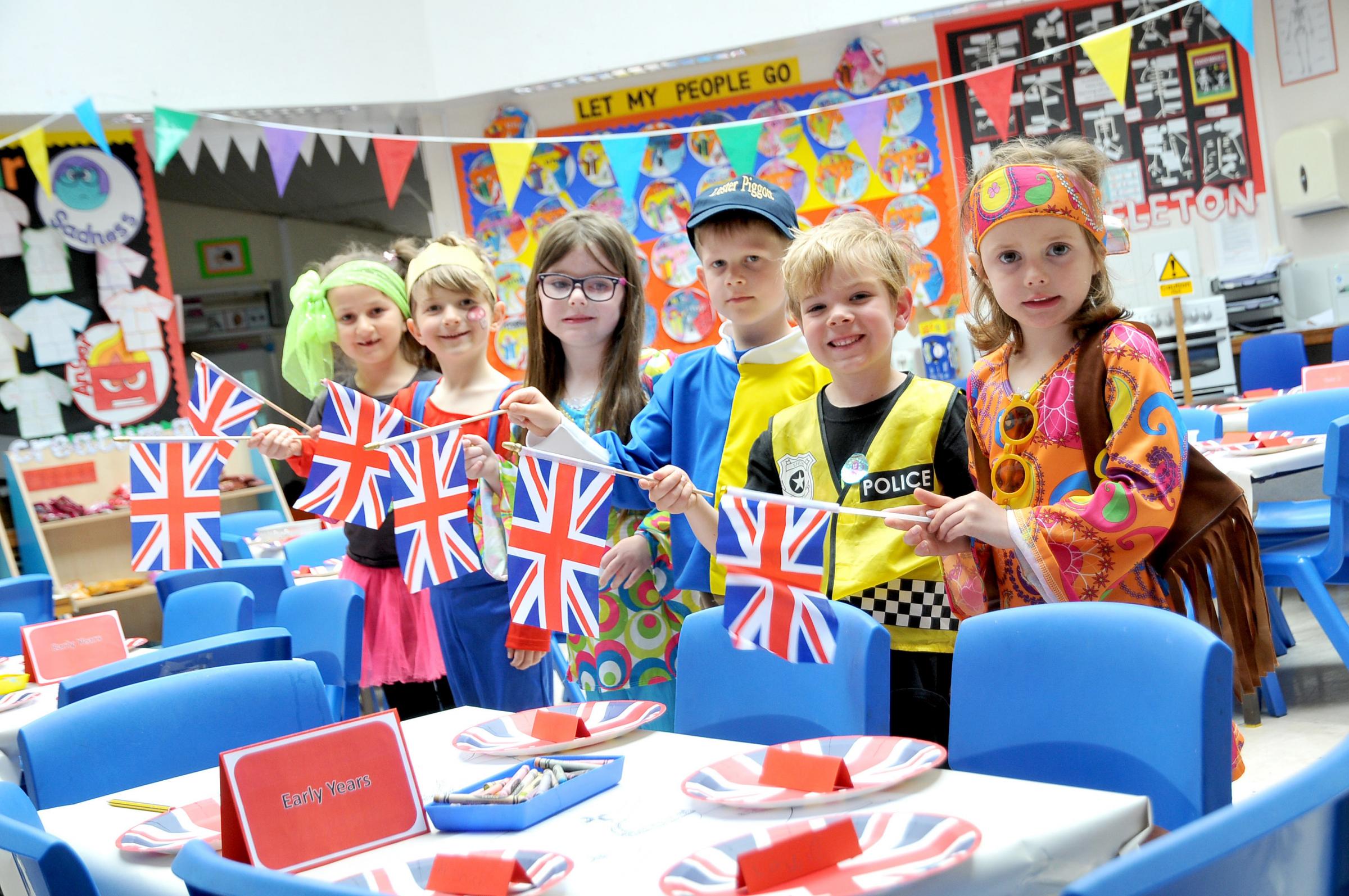 Queens jubilee celebrations at Gorse covert primary