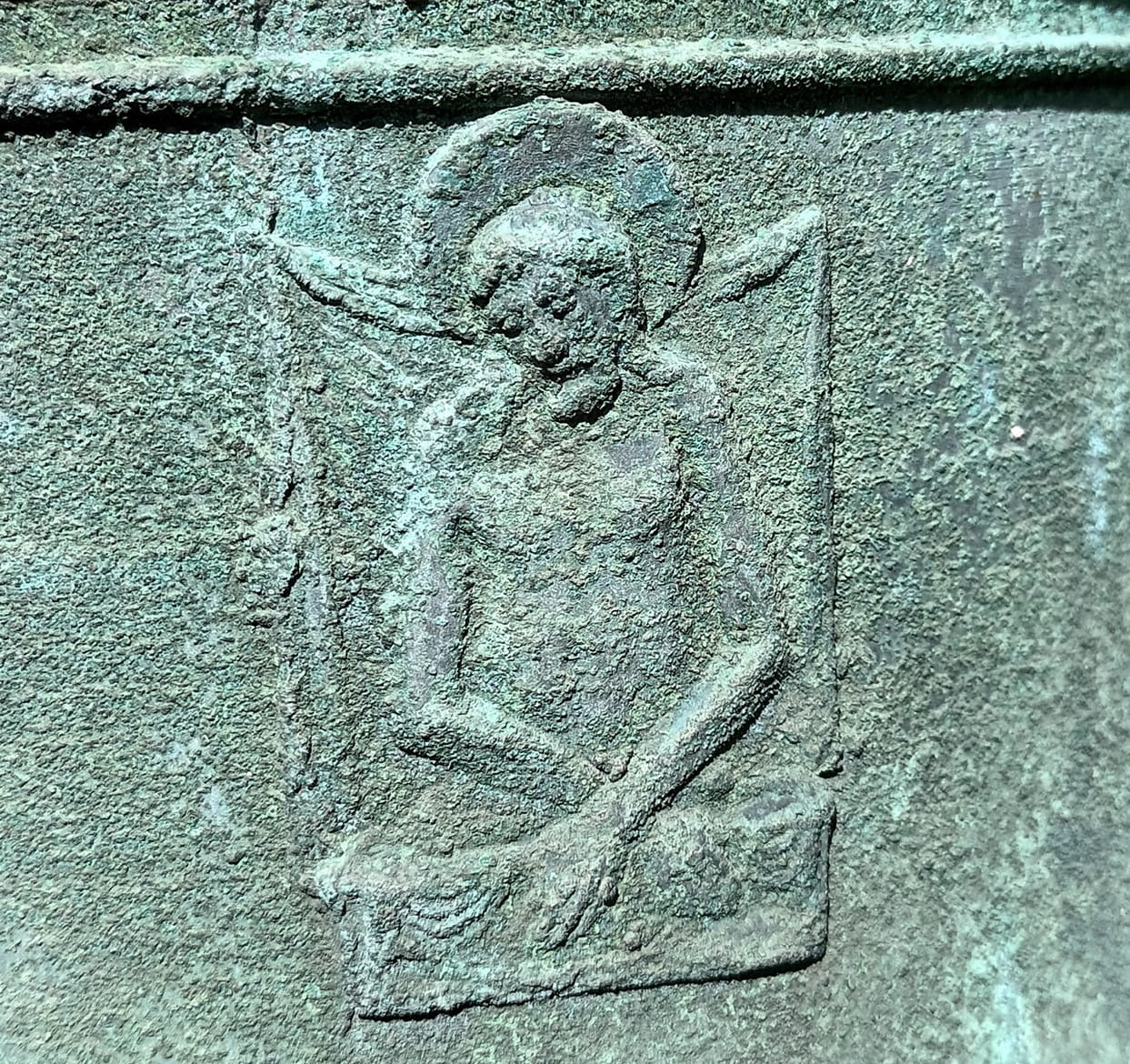 The bell features the Extreme Humility icon