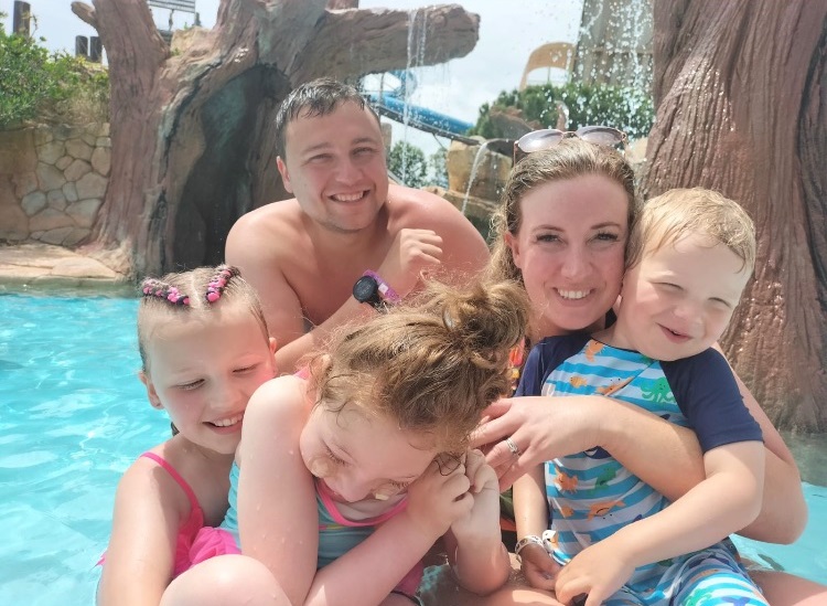Glazebury dad taking on 62-mile run in memory of beautiful daughter - Vimarsana News