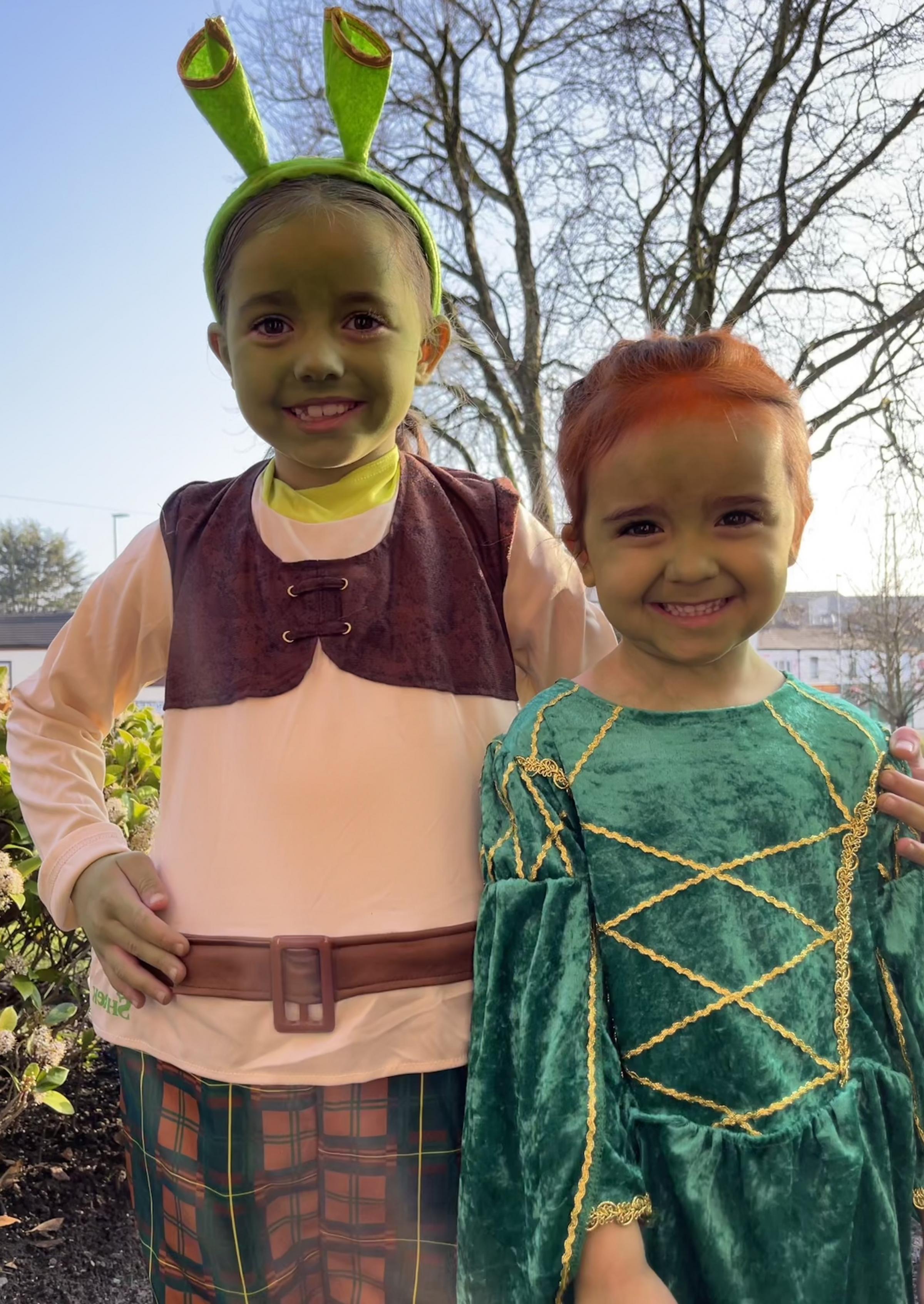 Paige and Ava Scotson as Shrek and Fiona