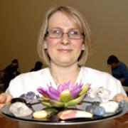 ara Shotton from Sole to Soul with healing crystals