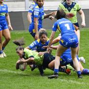 Dani Bound scores during the Women's Challenge Cup loss to Leeds Rhinos